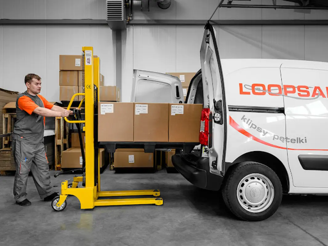 Probitech - Wrzesień 2005